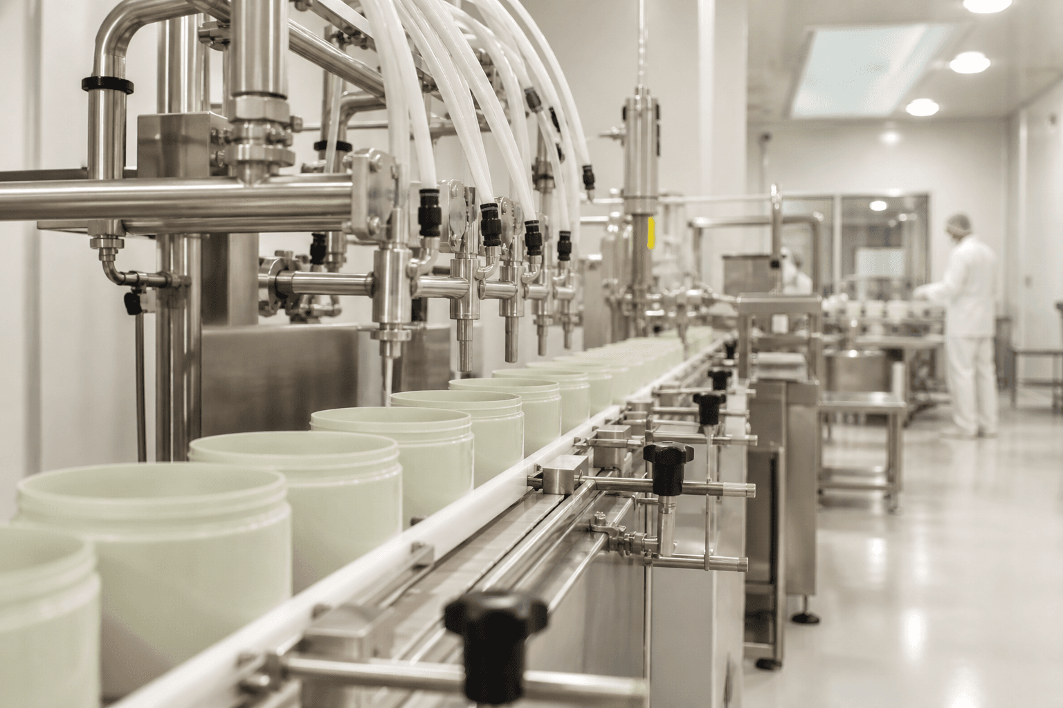 Unbranded clean filling equipment supporting commercial supply coordination